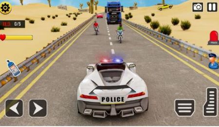 警车特技巨型坡道Police Car Stunt Simulation 3D